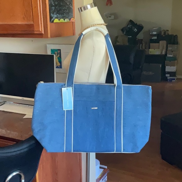 Draper James Savannah Blue Denim and White Weekender Zippered Tote, NWT - Picture 1 of 16